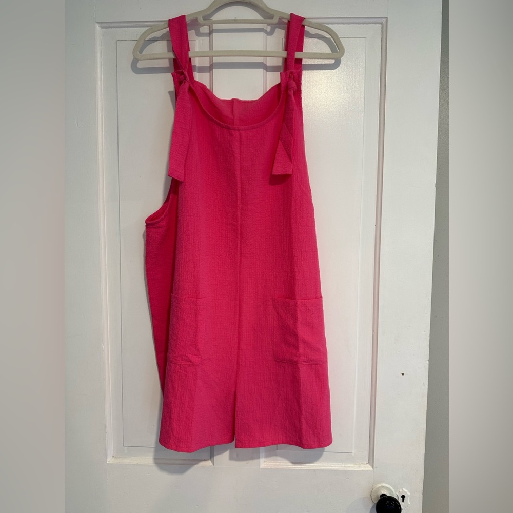 Boutique brand romper, hot pink. Very thin material